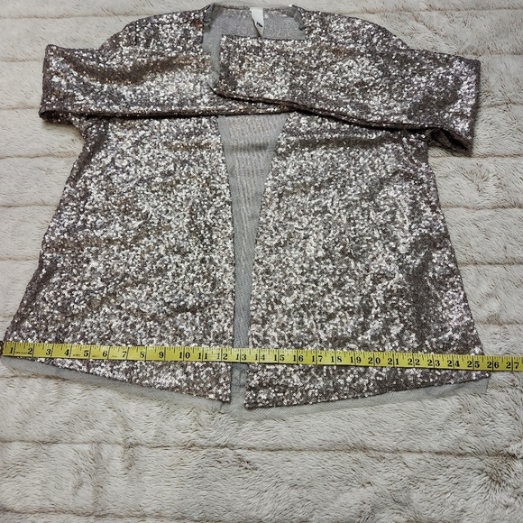 Tokyo Darling Sequin Cardigan - Picture 12 of 16